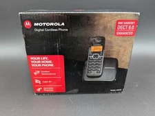 Motorola DECT 6.0 1.9 GHz Cordless Phone L601M w/Cradle, Charger & Battery