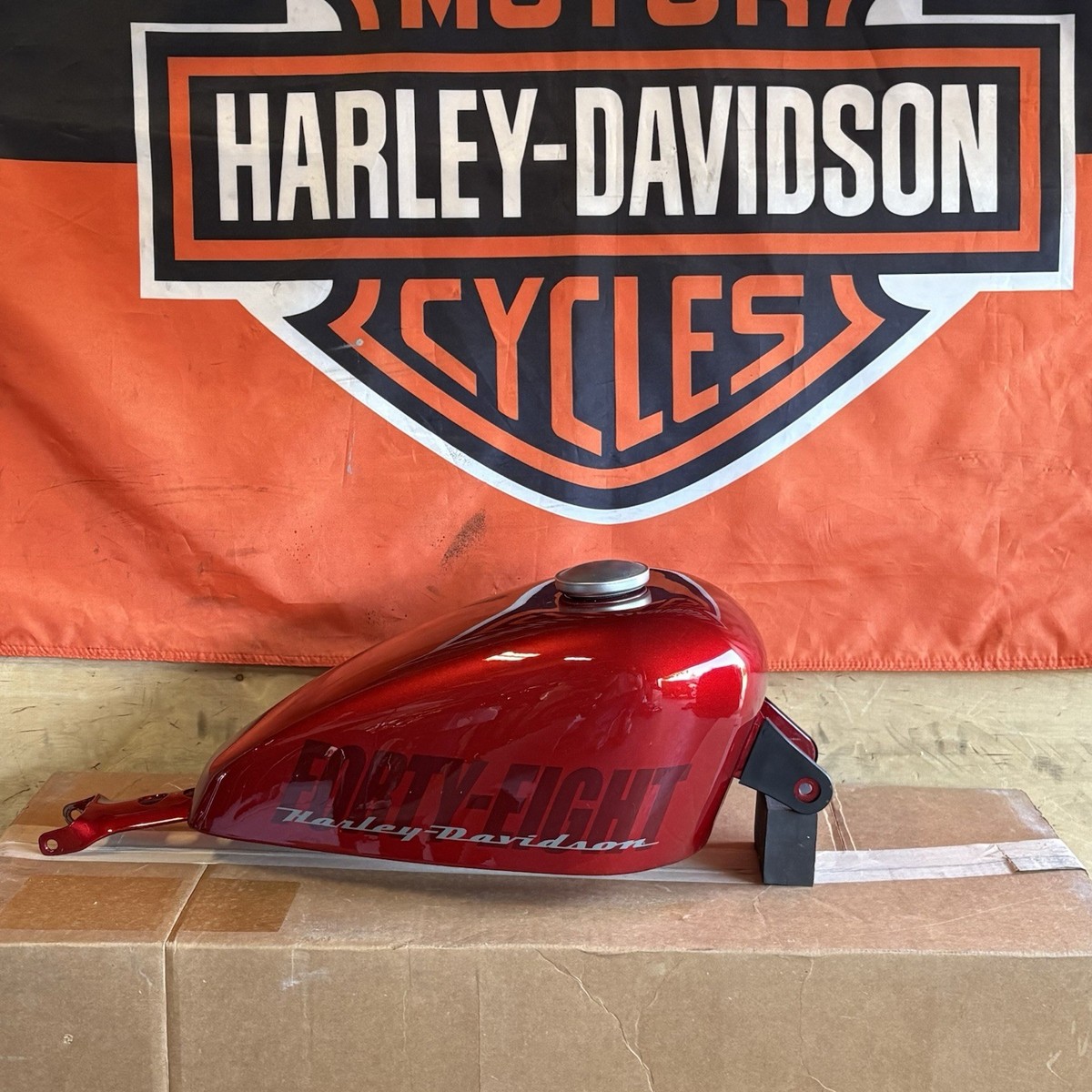 Harley Davidson Sportster xl1200 2.2 Gallon Gas Tank fuel tank