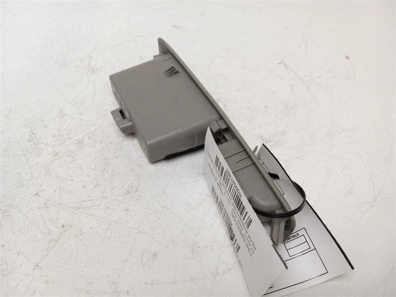 2011 - 2015 NISSAN ROGUE REAR RIGHT WINDOW SWITCH BEZEL OEM 47465 - Image 4 of 4