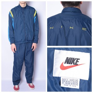 maroon nike jacket