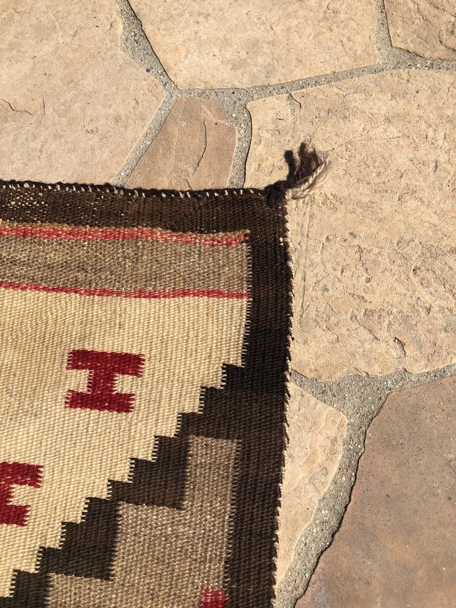 ANTIQUE NAVAJO WEAVING RUG AUTHENTIC NATIVE AMERICAN CHURRO