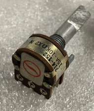 (6 pcs)- ALPS 10k Dual Audio-taper pots, PC mount.