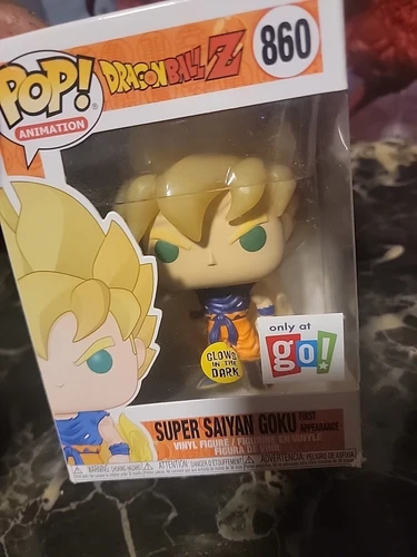 Funko Pop! Vinyl: Dragon Ball - Super Saiyan Goku (First Appearance) #860