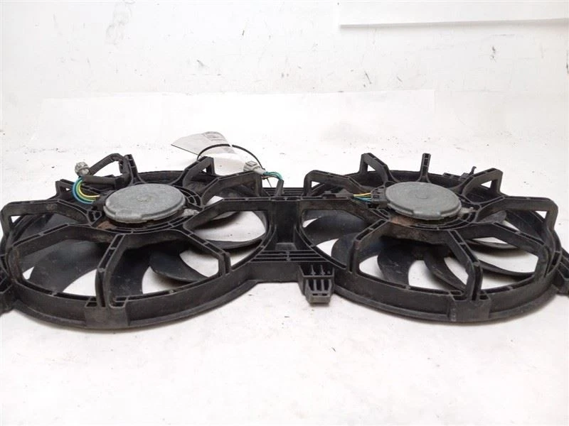 MOTOR VENTILADOR RAD COND PARA NISSAN ALTIMA 2016-2018 Foto 4 de 4