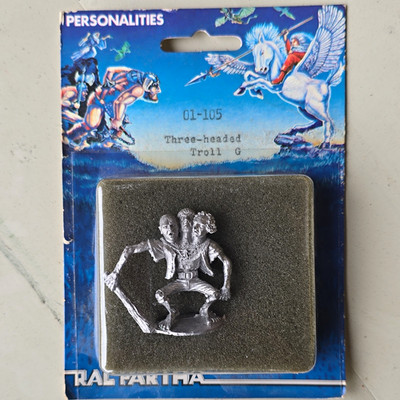 Ral Partha 01-105 Three-Headed Troll Personalities Metal Unpainted