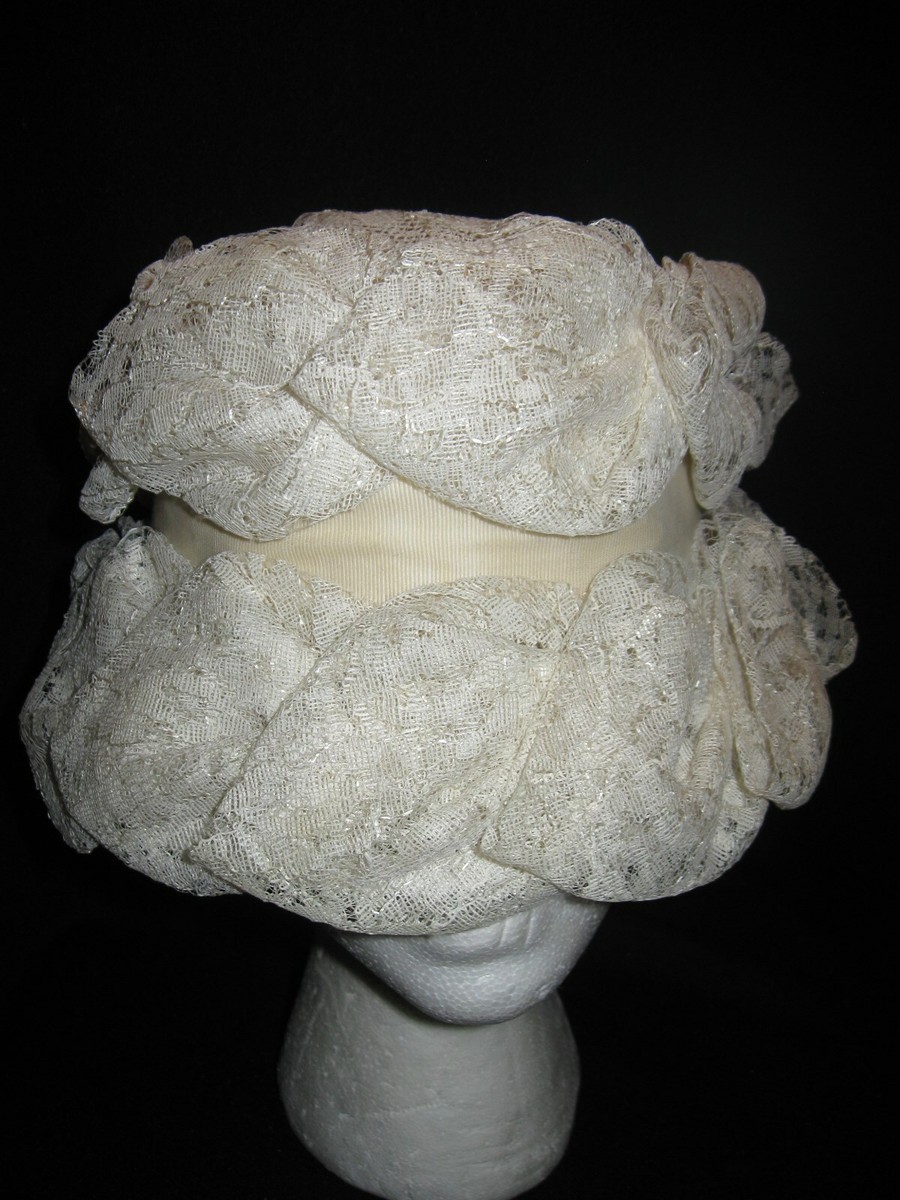 Vintage Hat White Lace w Layers Ruffled Lace Pretty Church  display picture 2