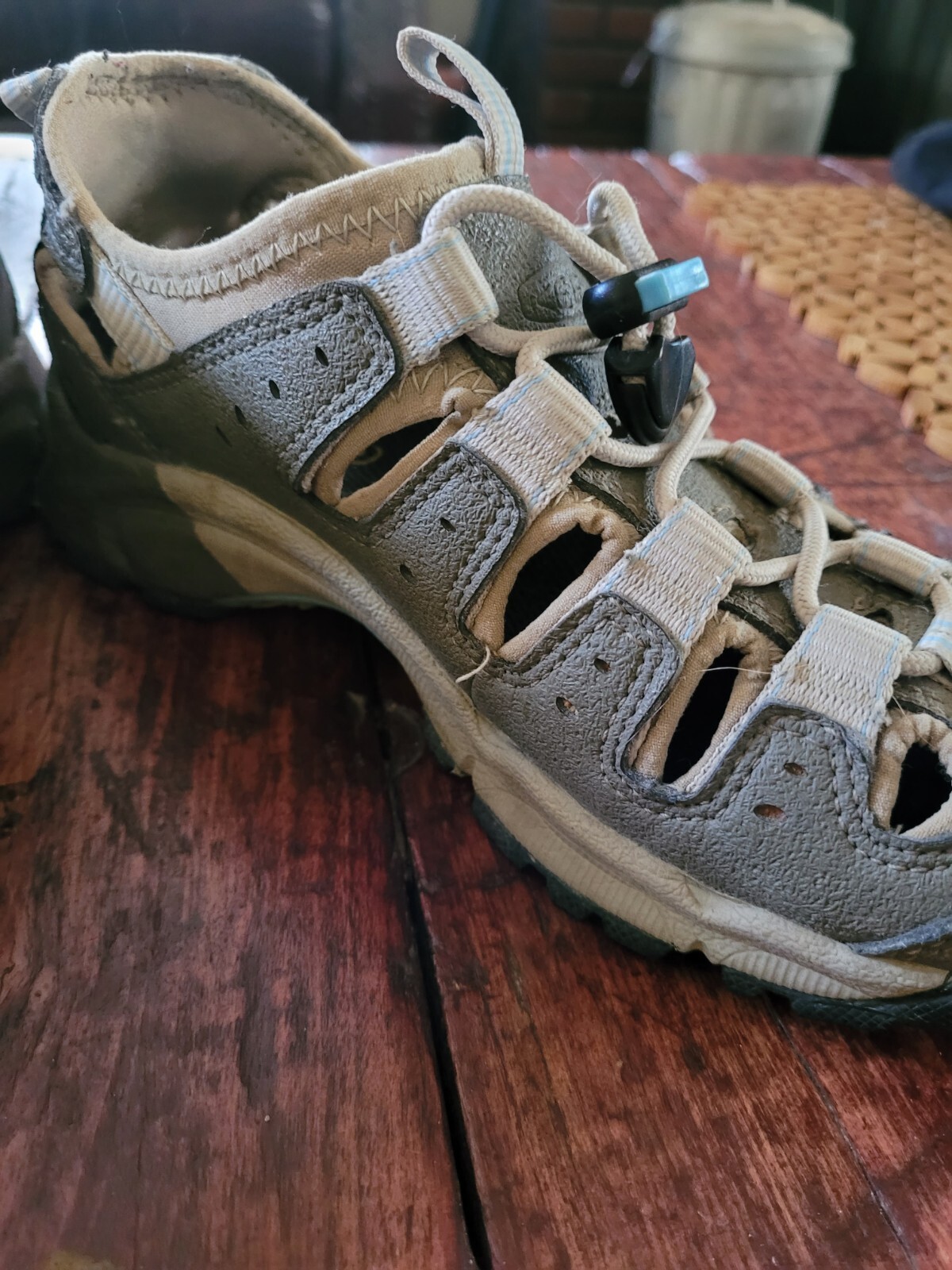 Sandali Keen da trekking in acqua taglia 6