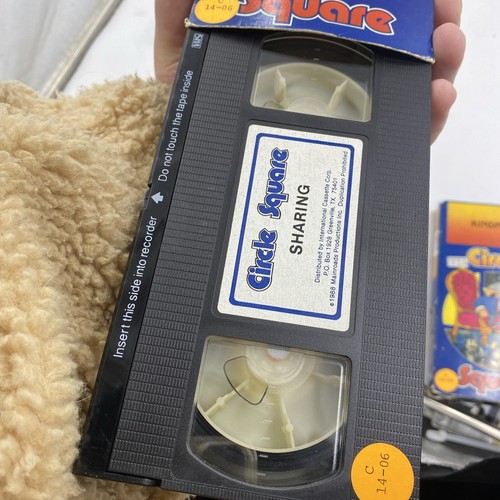 Circle Square Weird Christian VHS lot Kindness, Thankfulness & Sharing RARE 1988 - Imagen 9 de 11