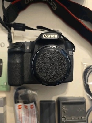 Canon EOS 50D 15.1 MPDSLR Body & Yonguo 35mm Lens, Strap, 2 X