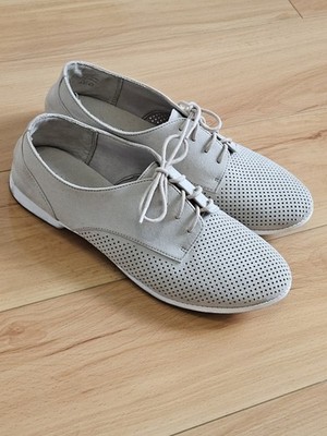 Women's Lace Up Shoes 