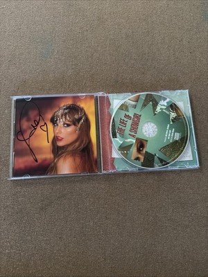直筆サイン入り Taylor Swift TLOAS CDアルバム 輸入盤 RARE* LONG SIGNATURE Taylor Swift TLOAS The Life Of A Showgirl
