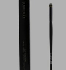 Image of Laura Mercier Women's Clay Smudge Brush Nib