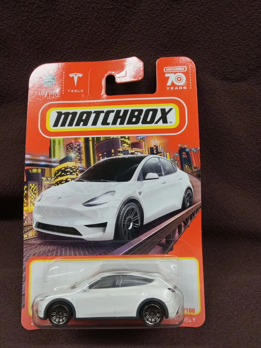 Tesla model hotsell 3 matchbox car