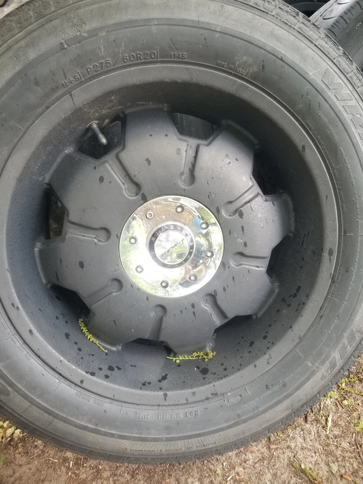 juego llantas y neumáticos Foto 3 de 4