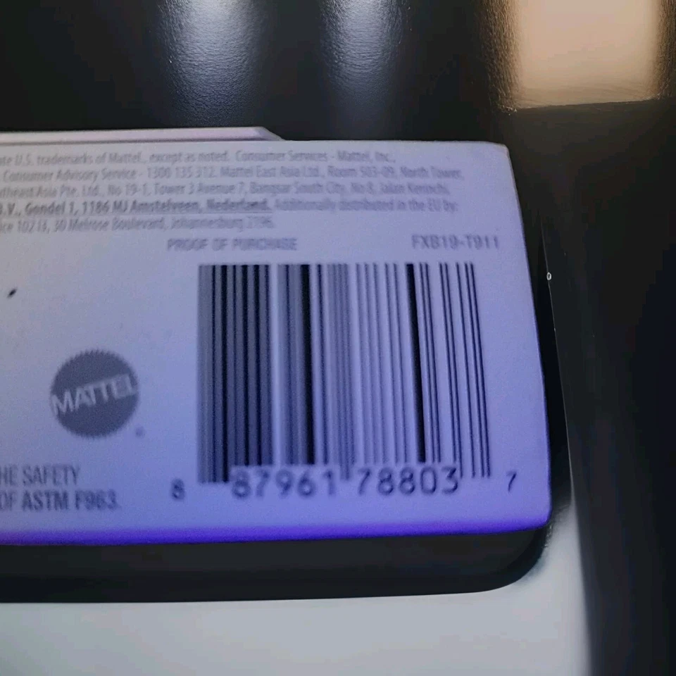 风火轮 id 69 Corvette Racer 金属压铸 1: 64 比例系列 1 FXB19 — 第 3/4 张图片