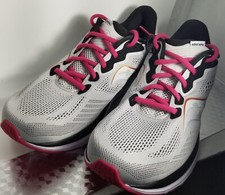 Saucony Ride 14 Size 11 Women's Gray Running Shoes NWOT S10650-55 MSRP 130