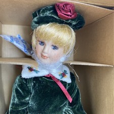 RARE Russ 10” Victorian Grace Porcelain Doll Korina 101339 Handmade NRFB CoA