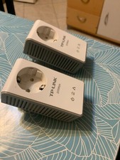 TP-LINK AV200 Powerline Adapter with AC Pass Through 200Mbps