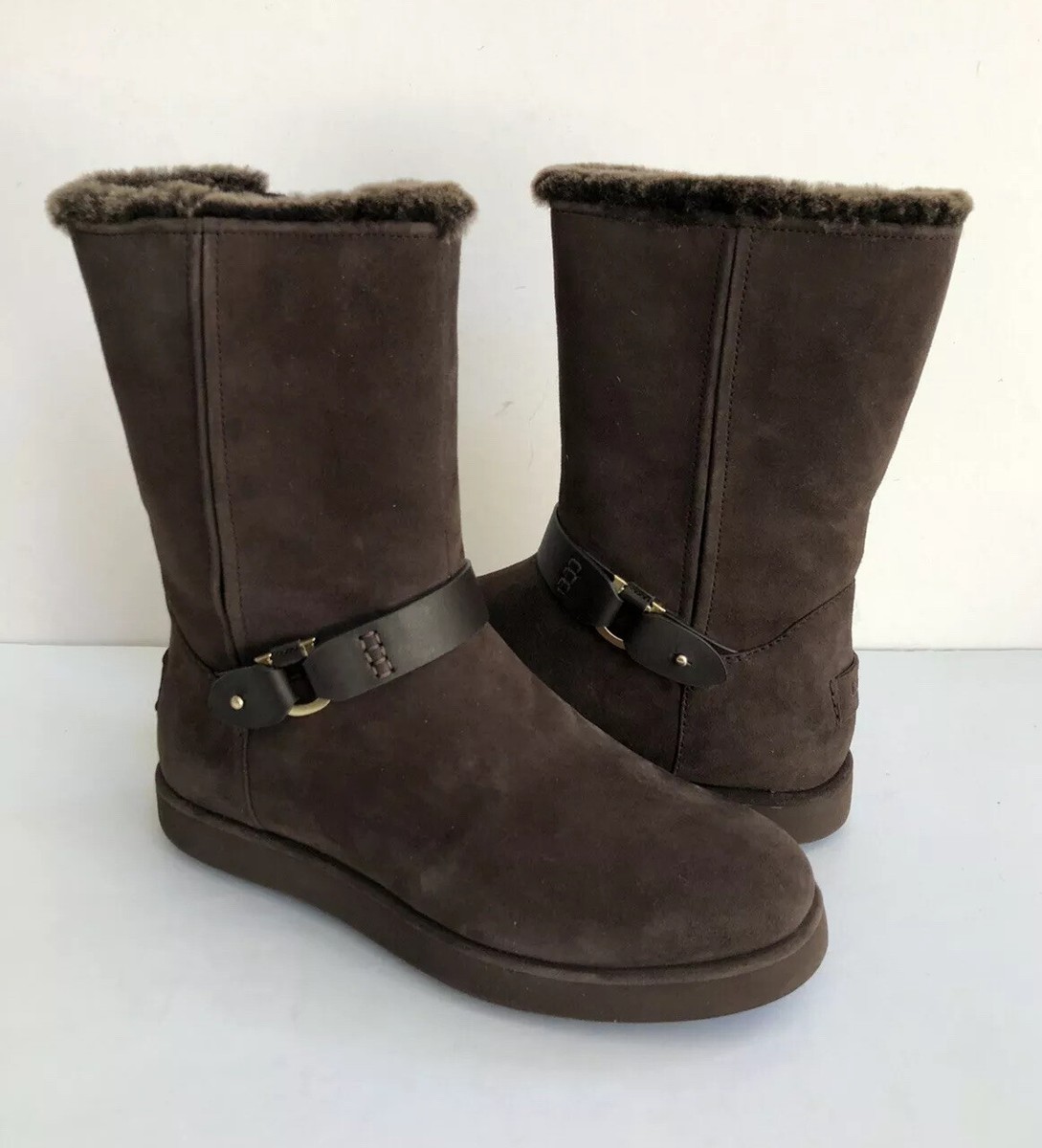 UGG CLASSIC SHORT BERGE DARK ROAST WATERPROOF LEATHER Boot US
