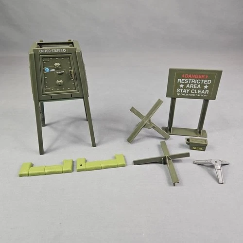 Vintage GI Joe 1984 Machine Gun Defense & Watch Tower Battle Playset Parts
