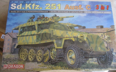Sd.Kfz 251 Ausf. C Halftrck '39 to '45 Series 3 in 1 DRAGON #6224 WII