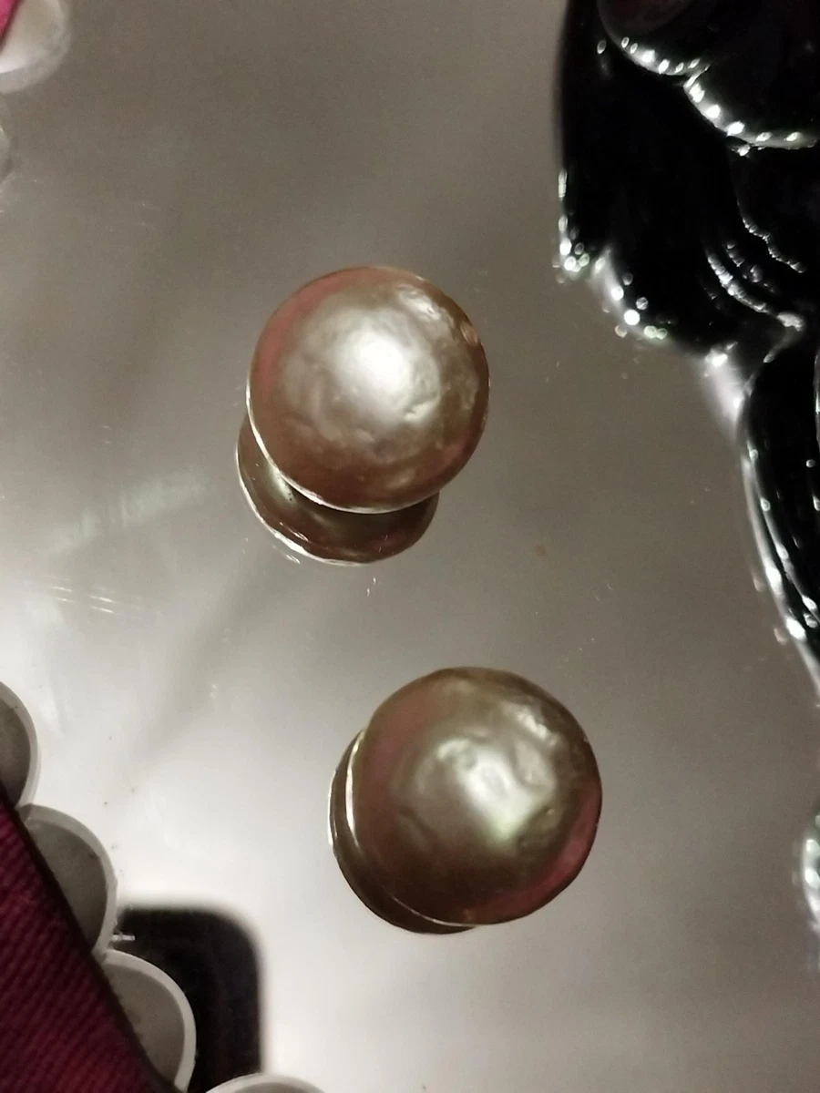 Superbes Clips Vintage Art Nouveau Années 1920 En Laiton Et Nacre, Avec Perles Et Fils De Soie - Bijoux Anciens