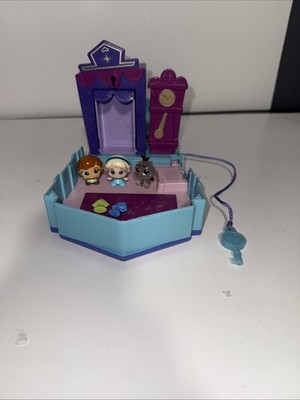 Disney Doorables Beyond The Door Elsa Bedroom Playset 3 Mini Figures incomplete