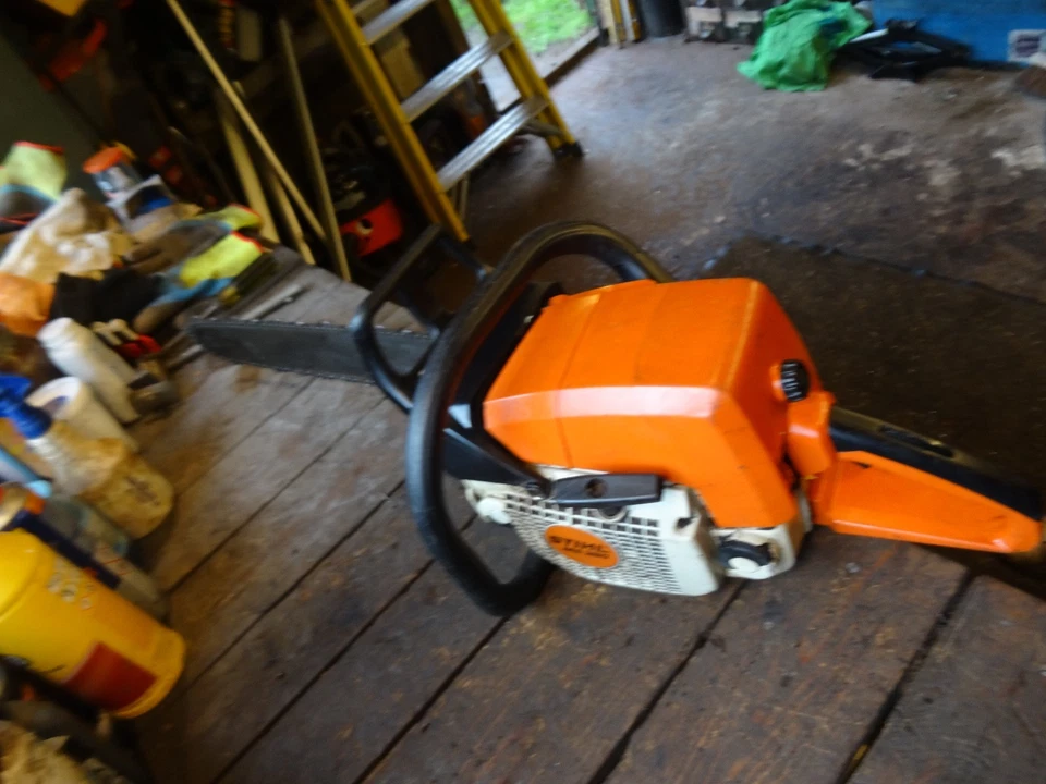 STIHL MS390 Chainsaw 20" Bar In Excellent Working Condition - Image 2 of 4