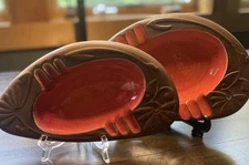 Pair Of Mid Century Modern Red Crackle Glaze Ashtrays Graduated Sizes USA 1960s