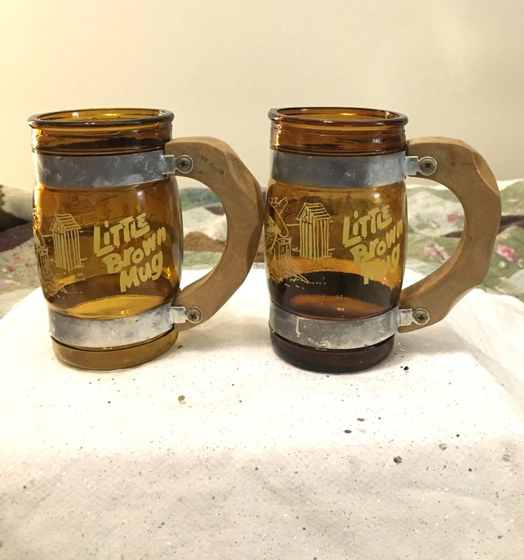 Vintage Little Brown Amber Glass Mug Set.