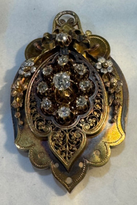 Antique Victorian Old Mine Cut Diamonds 14Kt Gold Mourning Brooch