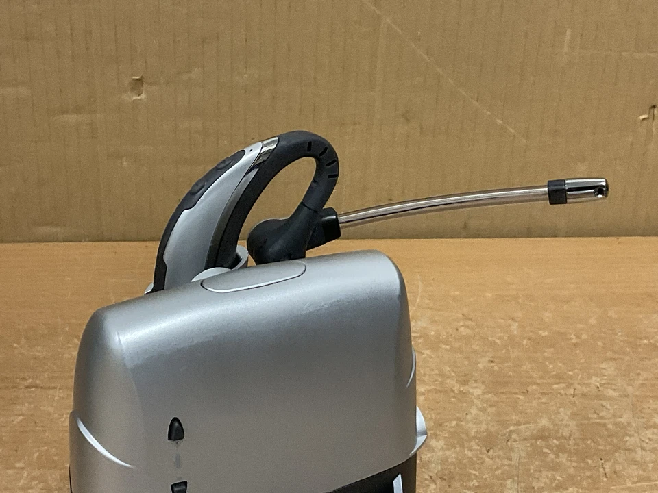 Plantronics CS70N/A Headset – Wireless w/ Base Station - Image 4 of 4