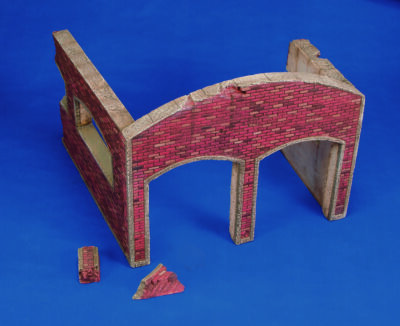 Royal Model RM002 - 1:35 Destroyed Factory - Zubehör - Neu