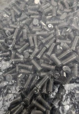 1000 PennEngineering FHS-032-8 Stud 10-32 Self-Clinching Threaded Stainless NEW