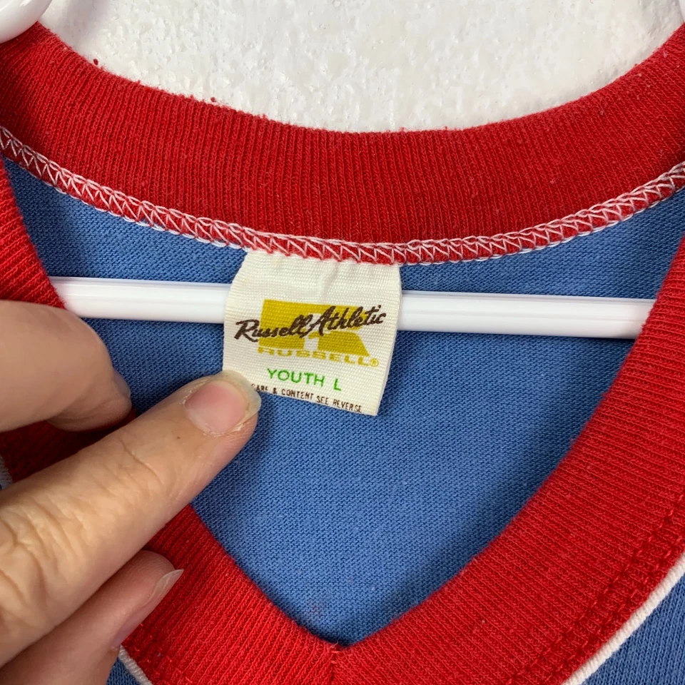 Vintage Russell Athletic V-Neck Ringer Cubs Blue Red Tee T-Shirt Youth Boys Lg B - Image 4 of 4