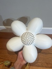 IKEA Smila Blomma White Flower Wall Light Lamp Green Cable