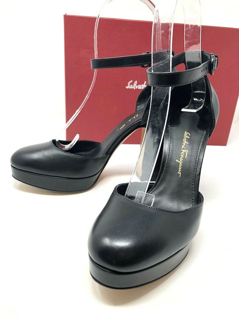 ferragamo ladies shoes sale