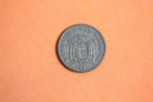 ESTATE FIND 1942- 10 CENTAVOS REPUBLICA DEL ECUADOR #K29286