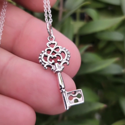 Ciondolo Con Pietra Portafortuna GOUWO In Argento 925 – Compatibile Pandora/Biagi – Regalo Personalizzato Per Compleanno O Festa Della Mamma