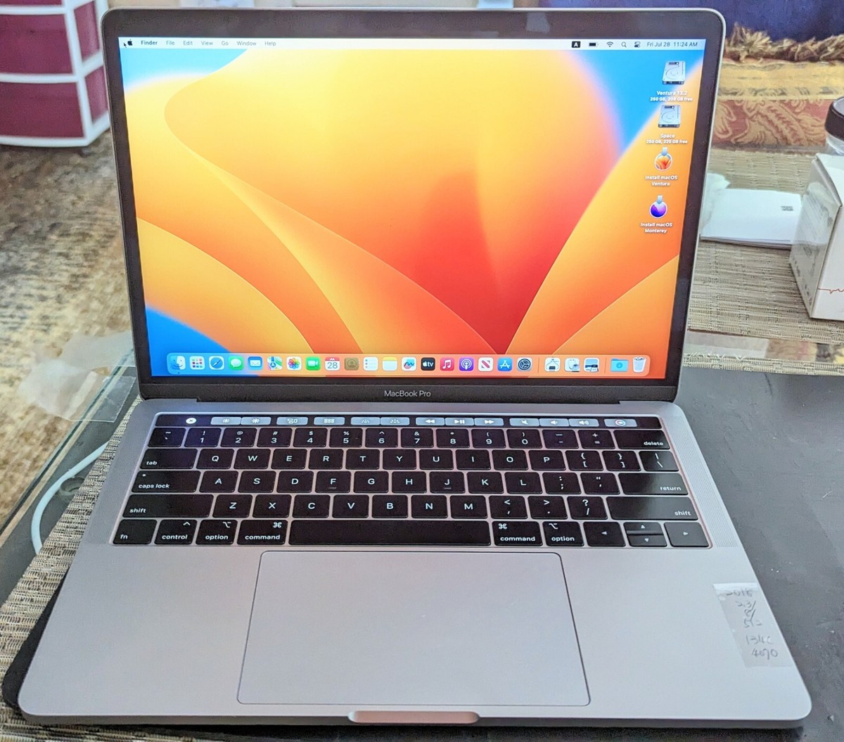 MacBook本体 MacBook Pro 2018 A1989 s-l400.jpg
