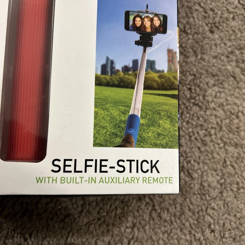 itek Selfie-Stick with built in Auxillary Remote New Damaged Box - Image 2 of 4