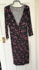 BRAND NEW Oasis Ditsy Floral Black/Red Wrap Dress Size 12.