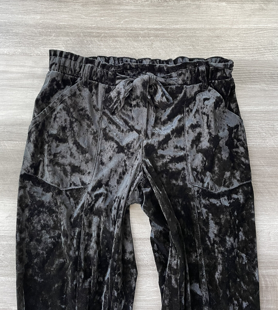 Jolt Black Velvet Pants Size M Pockets Tie Front Joggers eBay