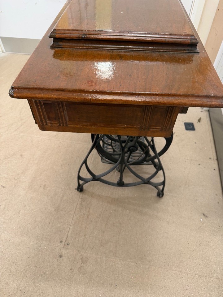 N44 Jones treadle sewing machine table - CS N44 | eBay UK