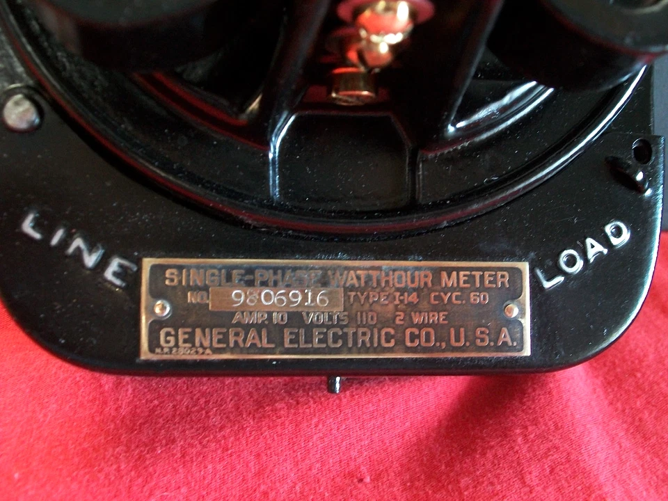 Vintage/Antique General Electric I-14, 115 V/10 amp No Glass Cover - Image 3 of 4