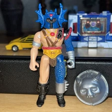 Warduke Figure & Shield vintage 1983 LJN Dungeons & Dragons D&D Great Condition