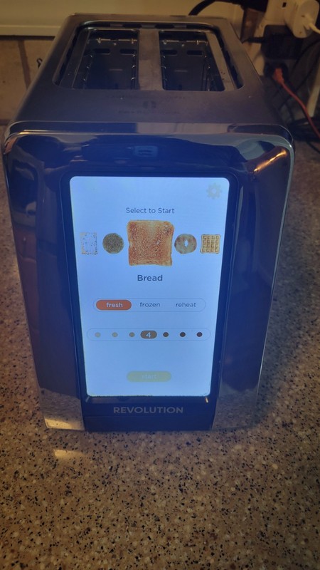 Revolution InstaGlo R180 Smart Toaster – Used – Fully Functional