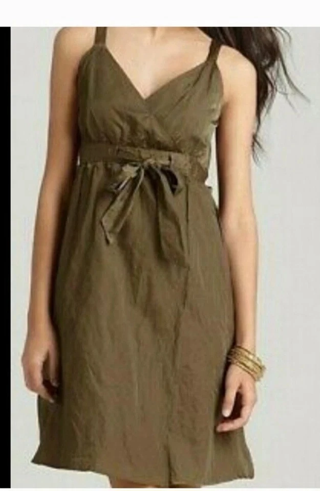 Vestido envolvente sintético satinado oliva Eileen Fisher 24W tejido metálico luminoso Foto 4 de 4