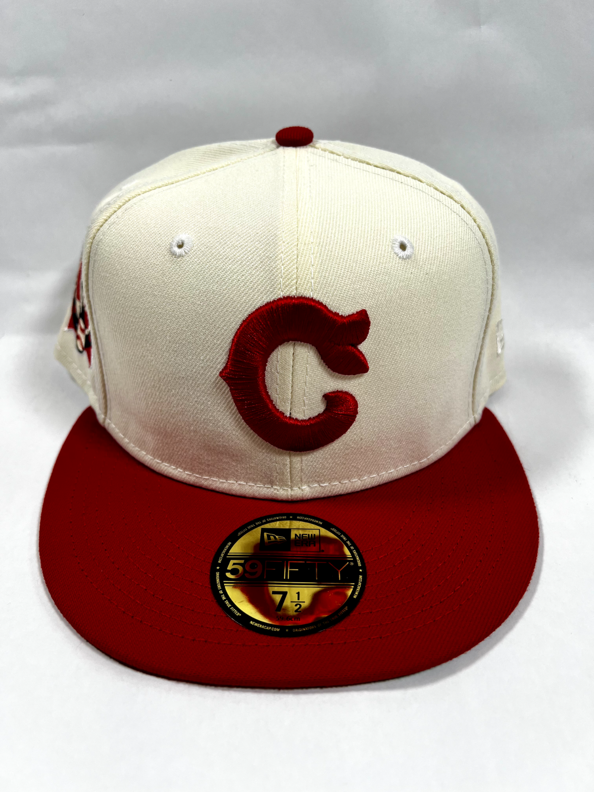 Cleveland Indians Guardians Off White Fitted Hat 7 1/2 4UCAPS Exclusive-image