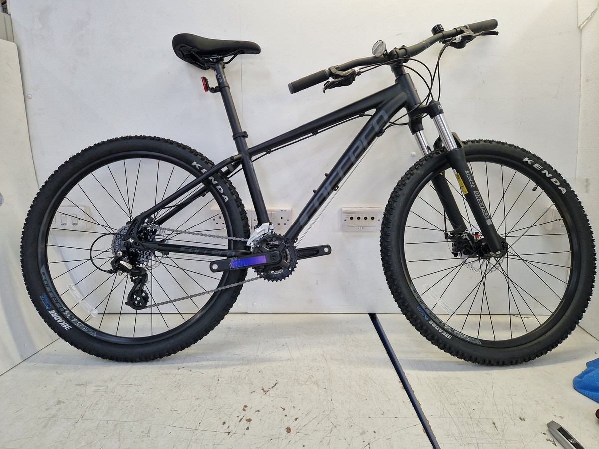Mountain Bike Carrera Italian Bikes Carrera Vengeance Mens 16